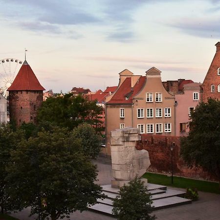 Hostel Przy Targu Rybnym Gdańsk Exteriör bild