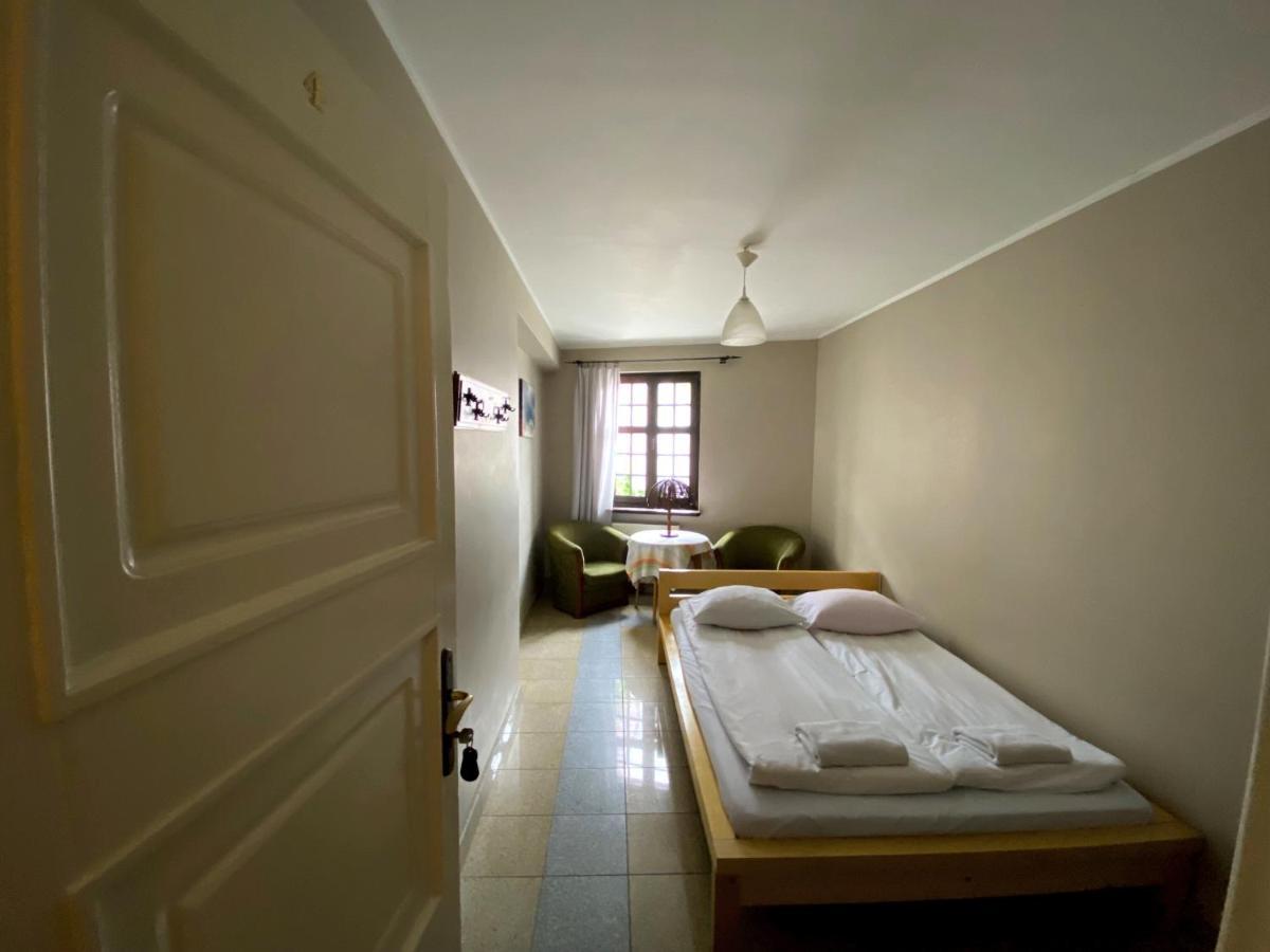 Hostel Przy Targu Rybnym Gdańsk Exteriör bild