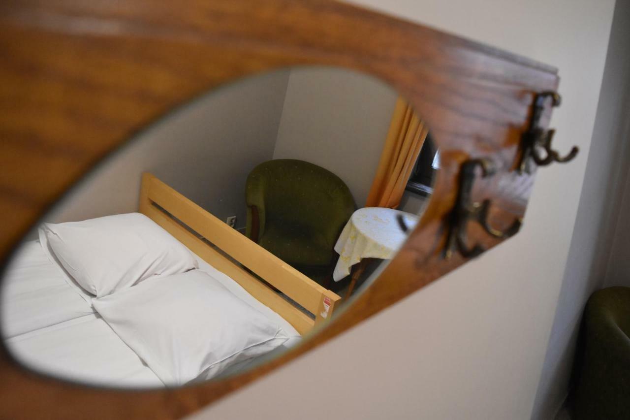 Hostel Przy Targu Rybnym Gdańsk Exteriör bild